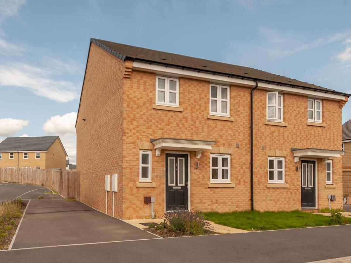 Pass The Keys Bramhope Haven - New Home Next To Golden Acre Park Leeds  Exterior foto